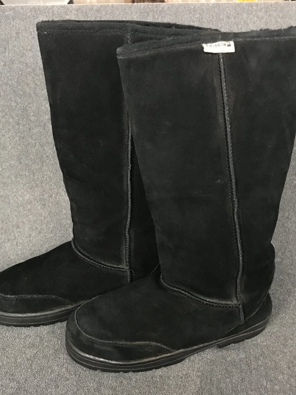 BEARPAW Emma 12" Tall Black Suede Sheepskin Winter Snow Boots Womens Size 7
